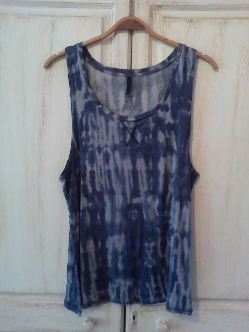 PRETTY BLUE VEST (SIZE 38 'RED')