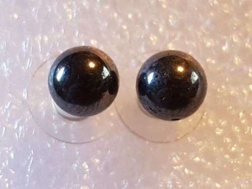 Tahitian Black Pearl Stud Earrings ~ 8mm
