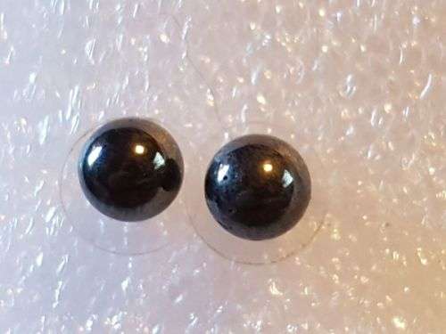 Tahitian Black Pearl Stud Earrings ~ 8mm