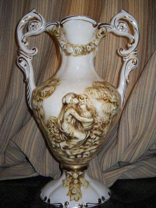 Gorgeous Vintage Keramos R Capodimonte Italy Double Handled Mantle Vase - as per photos