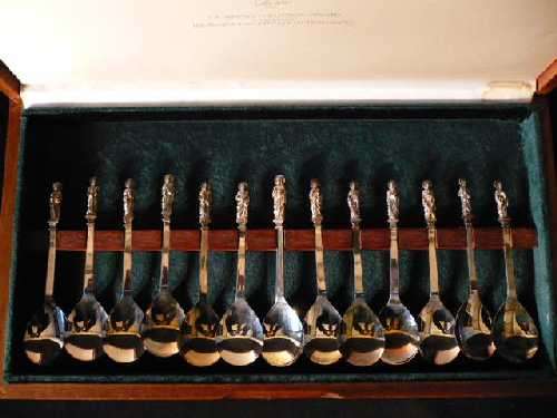 13 Hallmarked Sterling Silver Apostle Spoon Set - Original Wood Case - 1978 Limited Edition