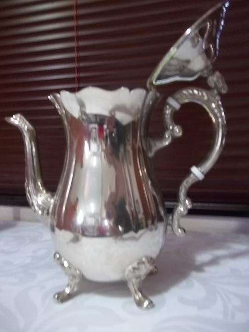 Water pot