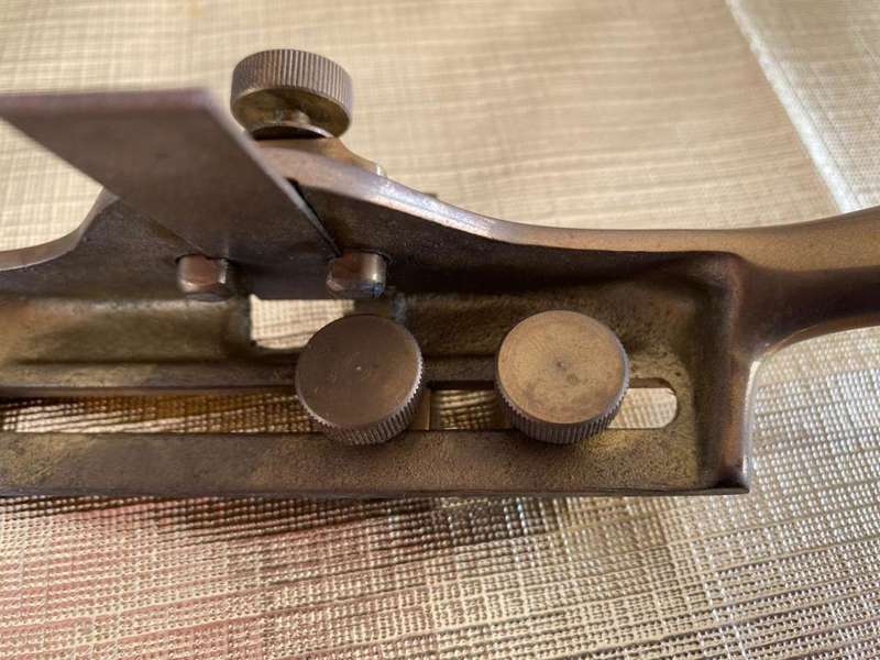 Lie-Nielsen Brass Beading Tool with 9 extra scrapers - USA