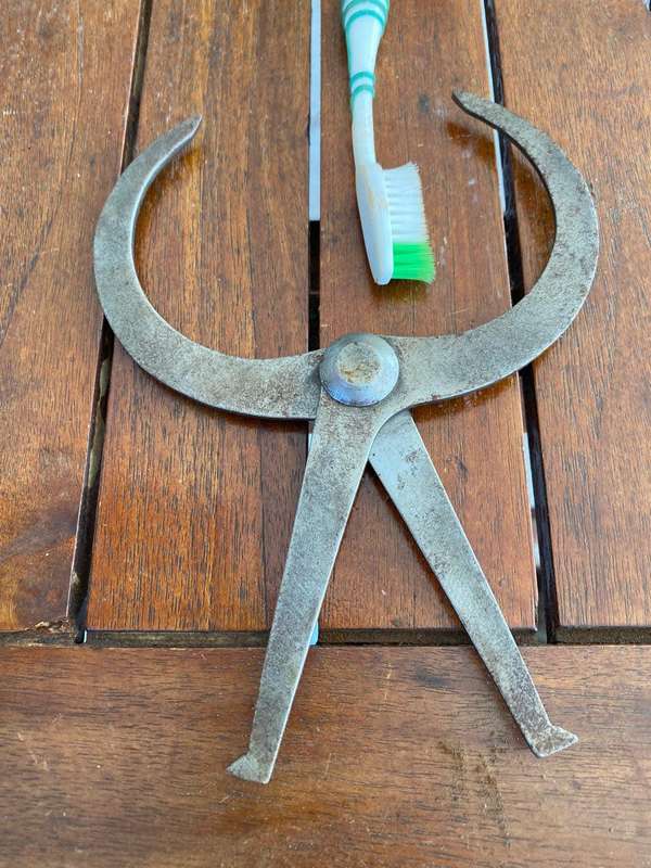 Inside outside medium caliper.