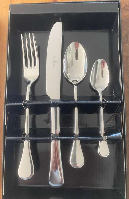 Royal Dalton - Four Piece Cutlery