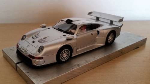 Ninco Porsche GT1 road car