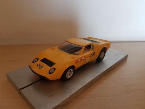 Scalextric Lamborghini Miura C17