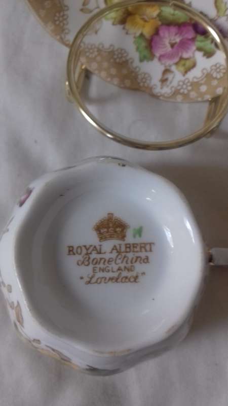 ROYAL ALBERT LOVELACE