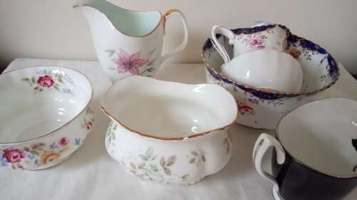 ROYAL ALBERT ASSORTED MILK JUGS AND SUGAR BOWLS