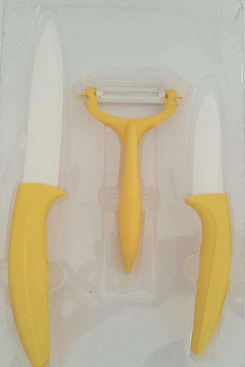 2 PIECE CERAMIC KNIFE SET WITH POTATO PEELER