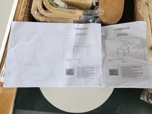 KIDS TABLE & CHAIR SET *MR PRICE*