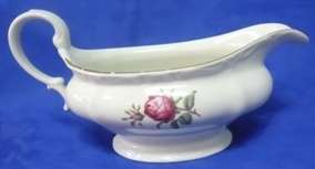 Huguenot Royal Gravy Boat (+- 12x11x23cm)