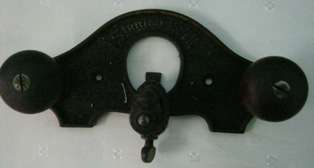 Stanley No. 71 1/2 Closed Throat Router Plane with Cutting Iron. (+-20cm)