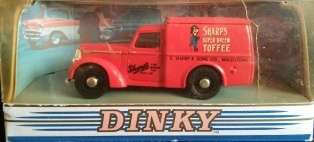 Match Box - Dinky - DY 8 - 1948 Commer 8 CWT Van - Scale 1:43