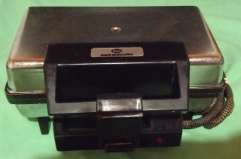 OLD BERDA SANDWICH MAKER  (+-22x12x10cm High)