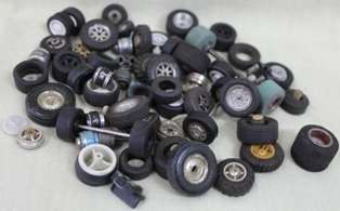 Scalextric assorted wheels