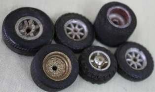 Scalextric assorted wheels