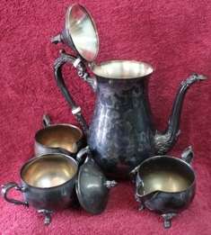 Steel tea kettle set