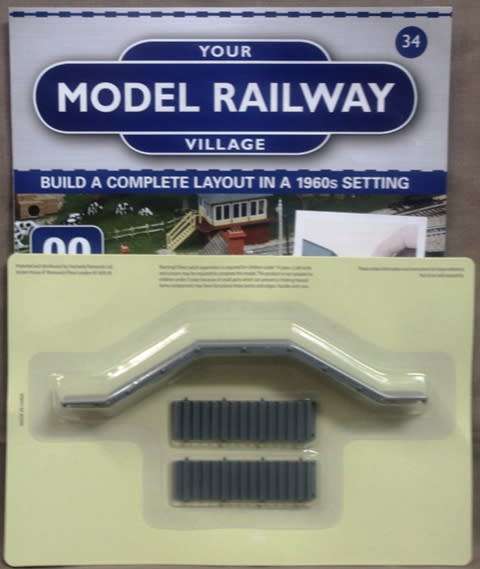 Your Model Railway Village Issue 34 -Hatchette