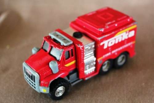 Tonka Fire Engine - 2012 Hasbro - Made in Vietnam