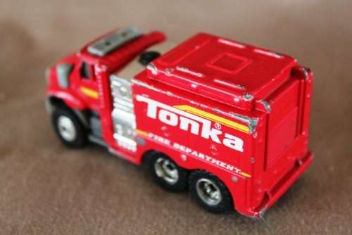 Tonka Fire Engine - 2012 Hasbro - Made in Vietnam