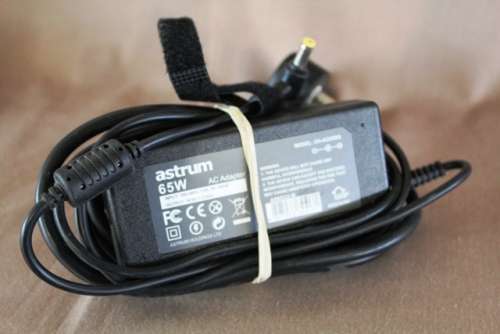 Acer Laptop Charger - 65 w - 1.5 A