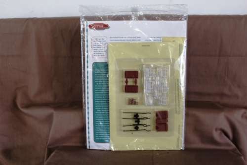 Train   - Build Your Own Model Railway Village And Track set no 43