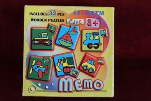 32 Piece Wooden Puzzles Memo  / 3+