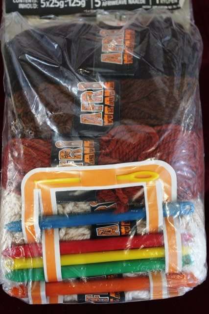 Needle Craft - Carroll Christie / Afri Weave set easy weaving for the whole family