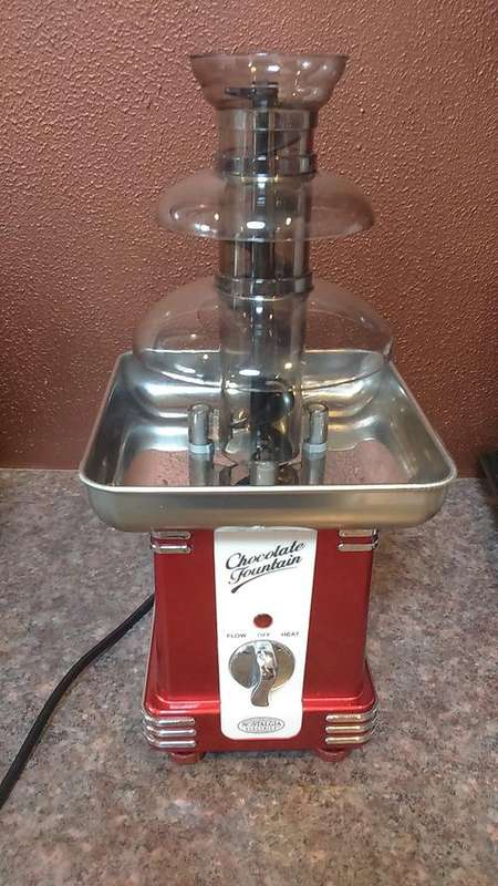 Prima chocolate fondue fountain