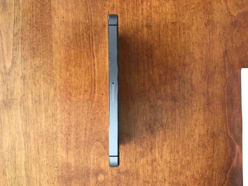 iPhone 5s 64GB - Space Gray