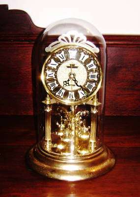 Large ' Domed " VIP Hainbell Quartz Mantle Clock