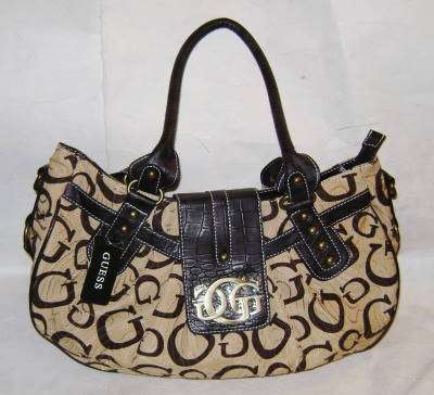 ( JUST INN )Stunning and Brand New - Ladies Guess Bag