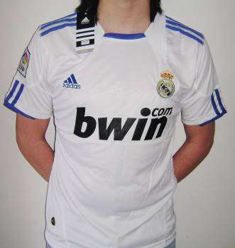 ( Small ) ADIDAS ( Real Madrid ) - Mens Jersey