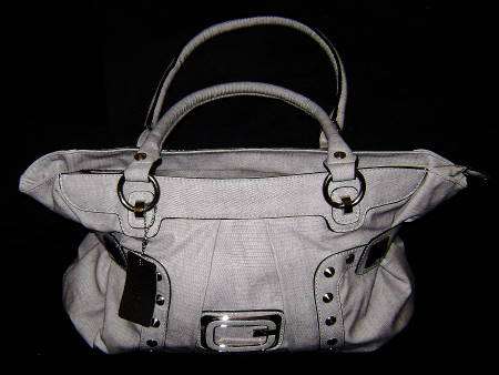 Stunning ladies Guess Bag - Brand New ( Stock Clearance )