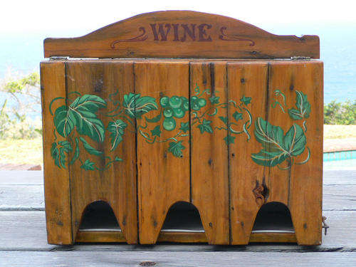 RUSTIC HANDMADE WOODEN 3 PIECE WINE HOLDER - LOVELY PIECE!!!