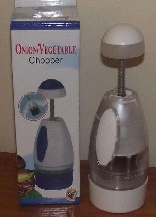 Onion and vegetable choppers available in 3 colours