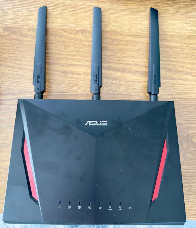 ASUS RT-AC86U AC2900 Dual-Band Wi-Fi Gigabit Fibre-Ready Gaming Router, PS5 Compatible