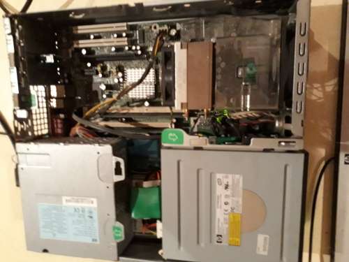 Hp compac dc7600 (3.2GHz, 1GB RAM, 80GB HDD)