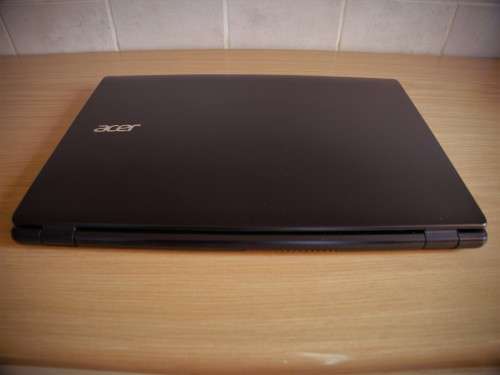 17" HUGE SCREEN - ACER TRAVELMATE - INTEL CORE i7 - Nvidia GeForce 840M 2GB - 1TB HDD - 8GB RAM