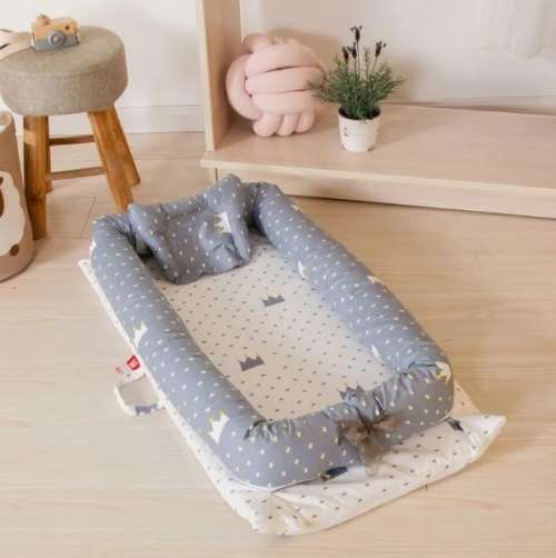 Baby Co-Sleeping  Portable Bassinet