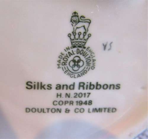 Royal Doulton Figurine Silks & Ribbons HN 2017 C1948 Perfect condition!!