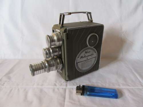 Amazing 1950s German 8mm Nizo Heliomatic Cine camera, case pamphlet lenses etc VGC