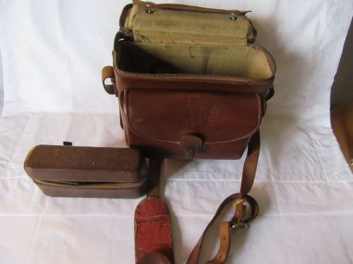 Amazing 1950s German 8mm Nizo Heliomatic Cine camera, case pamphlet lenses etc VGC