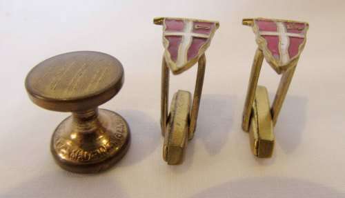 Interesting pieces, array of collectible cuff links, including rare shipping cuff links, tie clip!!!