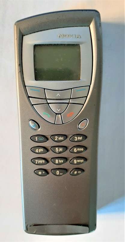 Nokia 9210i Communicator Cell phone 2003 vintage state of the art full keypad still in box-READ!!