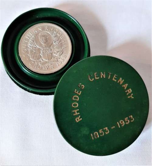 Genuine Southern Rhodesia 1953 Rhodes Centenary 5` Crown in original case VALUABLE!!