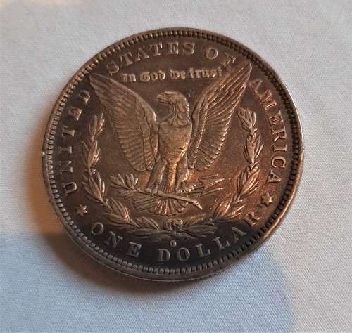 Fine Condition, sharp features, odd scratches to surface-1881 US$1 weight 26.6gr
