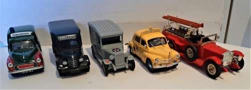 5 assorted Matchbox models of yesteryear and Lledo plus Oxford Die cast and Elicar VGC