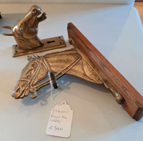 12 Horsey Brass Items a Horse Lover/collector should not miss. Have a look, all for one Bargain bid.